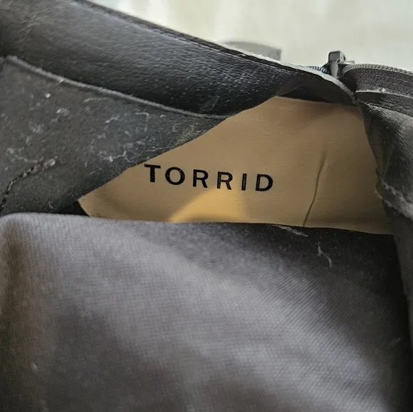 Torrid 9W wide calf smooth Knee-High Boots