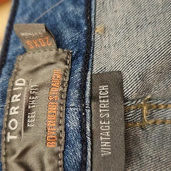 Torrid distressed  jeans  size 20