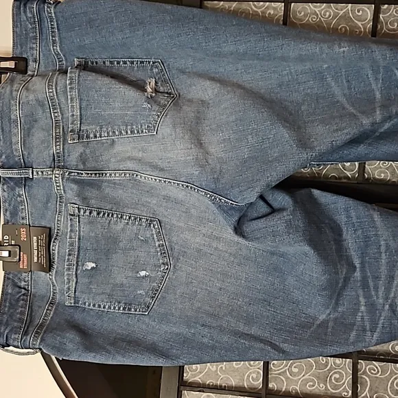 Torrid distressed  jeans  size 20