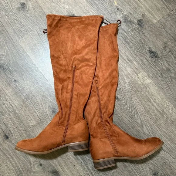 Torrid Stretch Flat Over The Knee Boots Wide Camel Brown Size 11WW Extra Wide