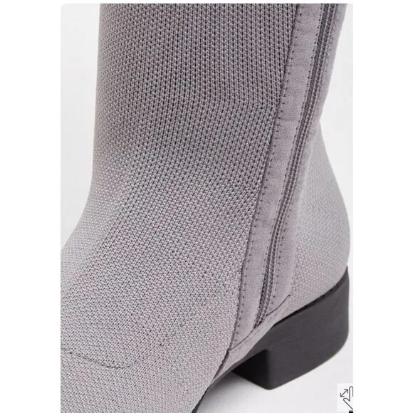 Torrid Stretch Knit Over The Knee Heel Boots Size 8.5 WW Wide Width Gray NEW