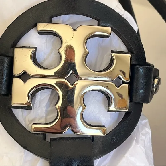 Tory Burch Black Holly Miller Kitten Heels Gold Logo Sandals Leather Womens 8.5