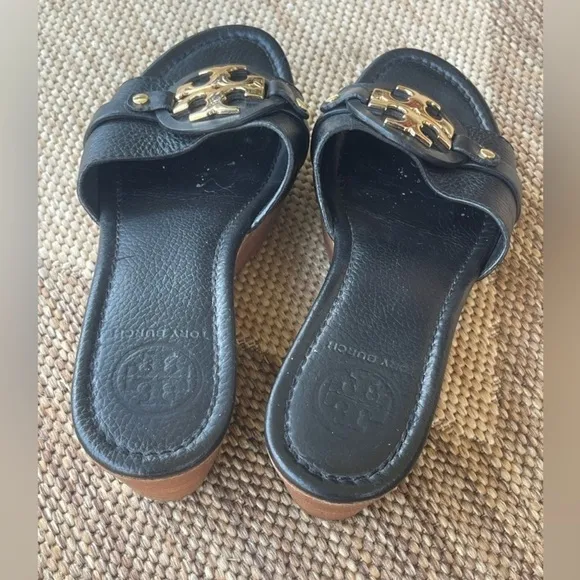 Tory Burch Black leather Wedge Sandals size 7M