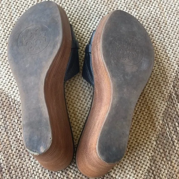 Tory Burch Black leather Wedge Sandals size 7M