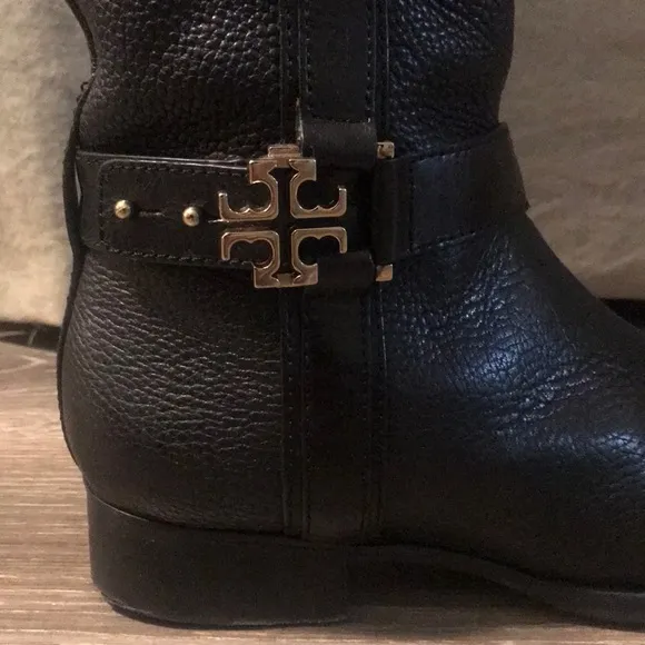 Tory Burch Elina black riding boot size 9M