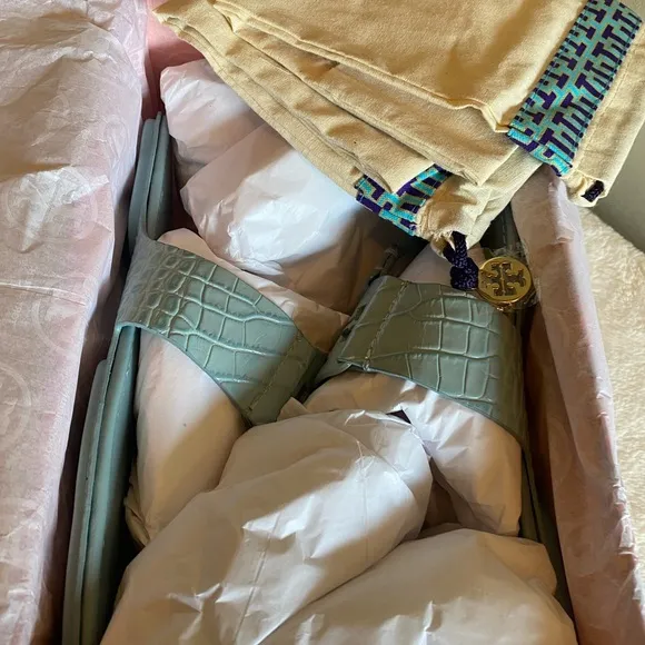 Tory Burch Georgia Sandals Soft Croco Emboss