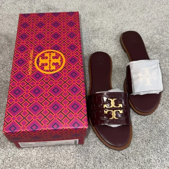 Tory Burch new work box Eleanor croc embossed slide with gold hardware size 8