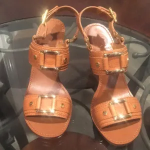 Tory Burch Pebbled‎ Leather Wedge Sandals