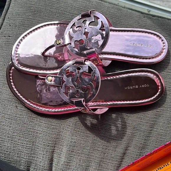 Tory Burch Pink Metallic Sandals with Signature Medallion