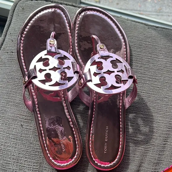 Tory Burch Pink Metallic Sandals with Signature Medallion