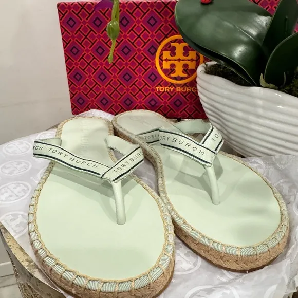 Tory Burch Ribbon Logo Thong Espadrille Sandal in Meadow Mist/Navy, Size 8 - NIB