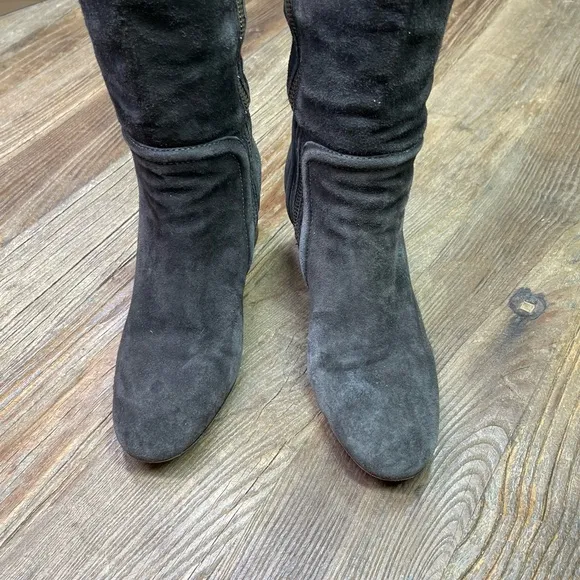 Tory Burch “Selma” Dark Brown Suede Riding Boots Size 7.5