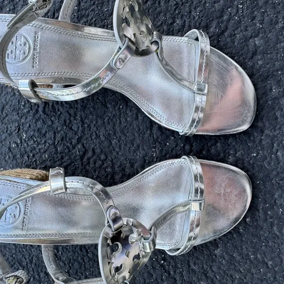 Tory Burch Silver T-Strap Sandals with Medallion
