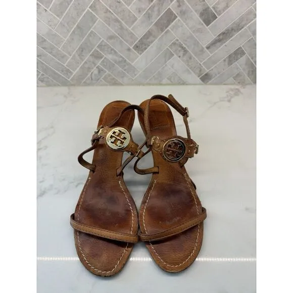 Tory‎ Burch Strappy Sandals Heels Gold Emblem Size 8 2 Inch Heel Adjustable