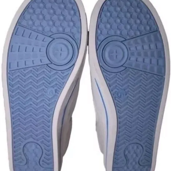Tretorn Sneakers Chelsea  Canvas Memory Foam Size 6.5