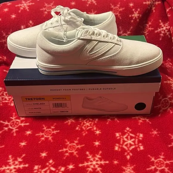 Tretorn Sneakers Chelsea  Canvas Memory Foam Size 6.5