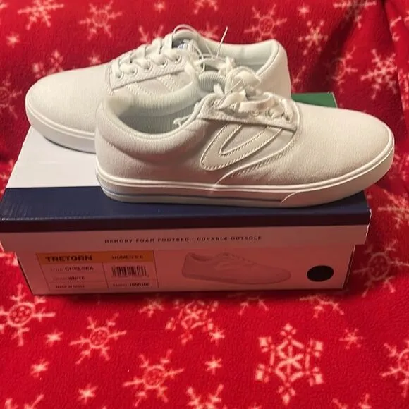 Tretorn Sneakers Chelsea  Canvas Memory Foam Size 6.5