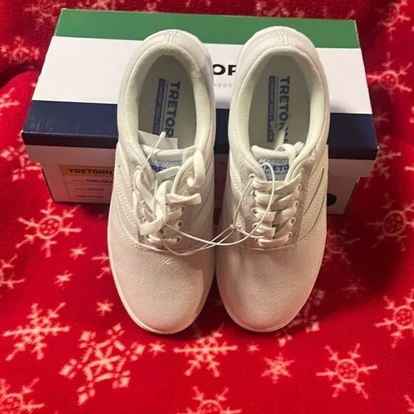 Tretorn Sneakers Chelsea  Canvas Memory Foam Size 6.5