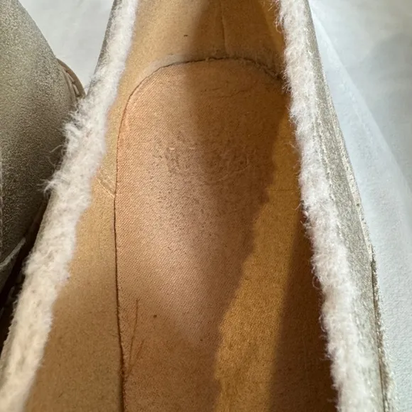 UGG Atwater Metallic Slip On Wool Loafers Footwear Woman Lady Size 8.5