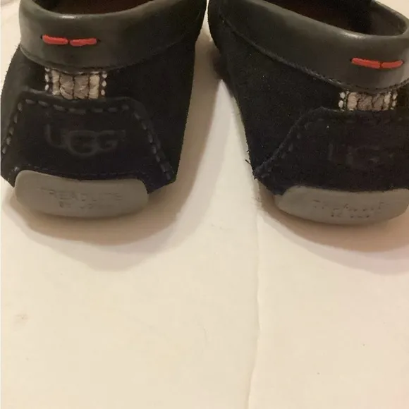 UGG Australia. Men’s Marris Black Suede Loafers Size 8