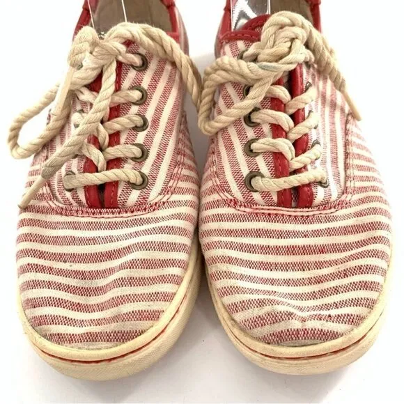 Ugg Australia womens sneakers size 6 37 red canvas striped lace up nautical