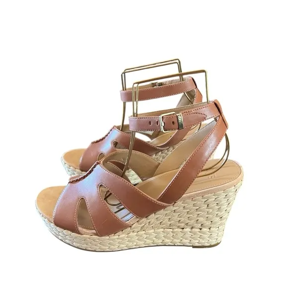 UGG Careena  Leather Ankle-Strap Espadrille Platform Wedge Sandals NEW Size 9.5