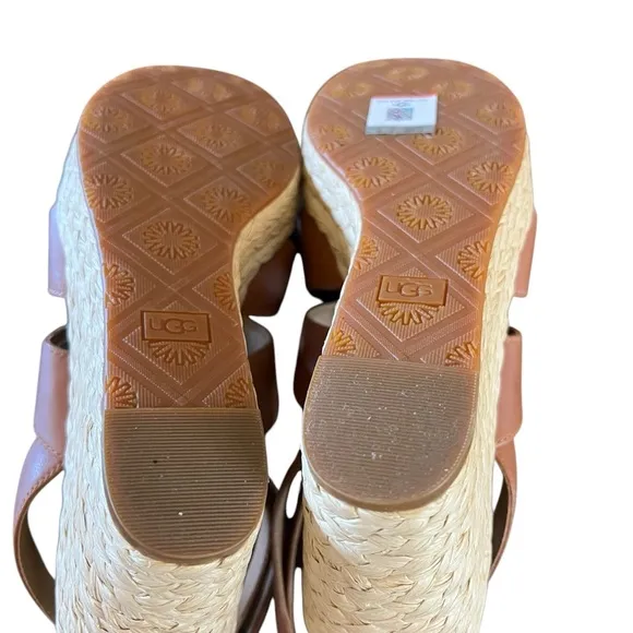 UGG Careena  Leather Ankle-Strap Espadrille Platform Wedge Sandals NEW Size 9.5