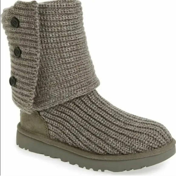 Ugg Classic Cardy II Gray Knit Button Boots 9