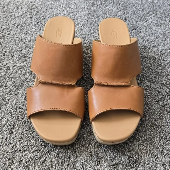 UGG Eirene Sandals Leather Wedge Espadrille NEW size 9