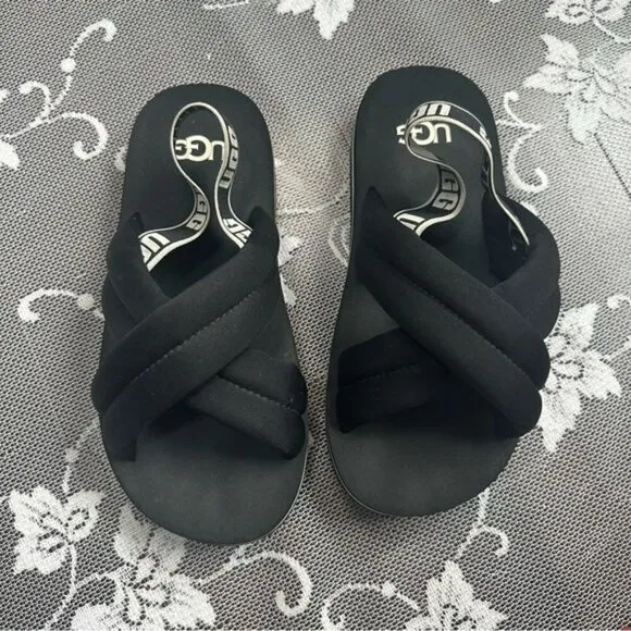 UGG Everlee K Black Nylon Strap Sandals
