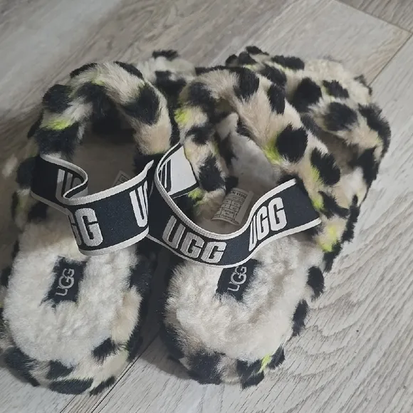 UGG Fuzzy Leopard Print Sandals