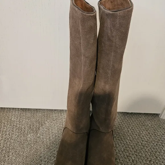Ugg Gracen Suede Riding Boots