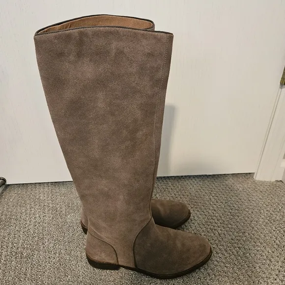 Ugg Gracen Suede Riding Boots