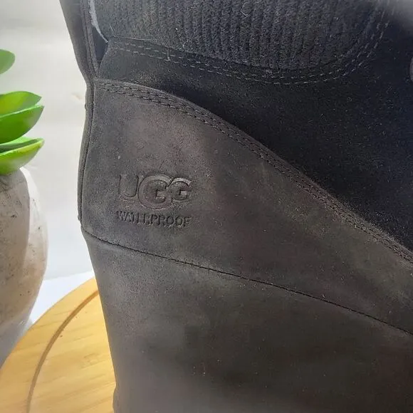 UGG Kriston Suede Platform Bootie Waterproof Leather Wedge Ankle Boot Size 10