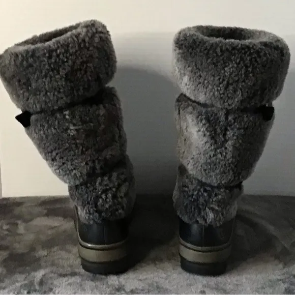 UGG LILYAN WOMEN Mid Calf BOOTS LEATHER Black/Gray Unique Waterproof Siz…