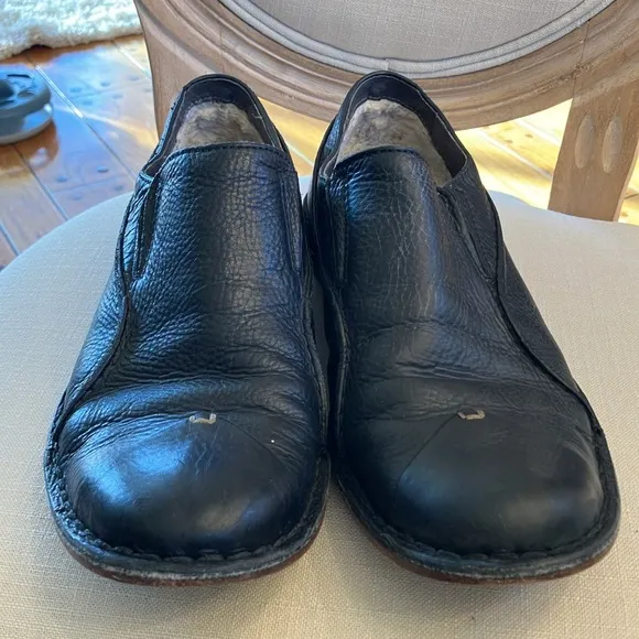 Ugg Mens All leather Black Slip On Sherpa Lined Loafers Size 10.5