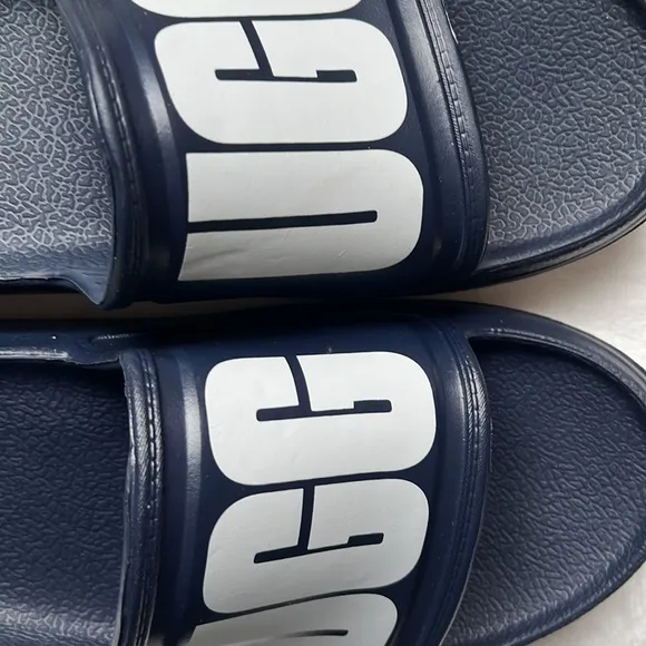 UGG Men’s Wilcox Slide Sandals - Dark Sapphire.