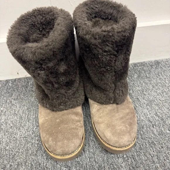 Ugg Patten Cozy Women's Shearling Boots - Brown Size 9