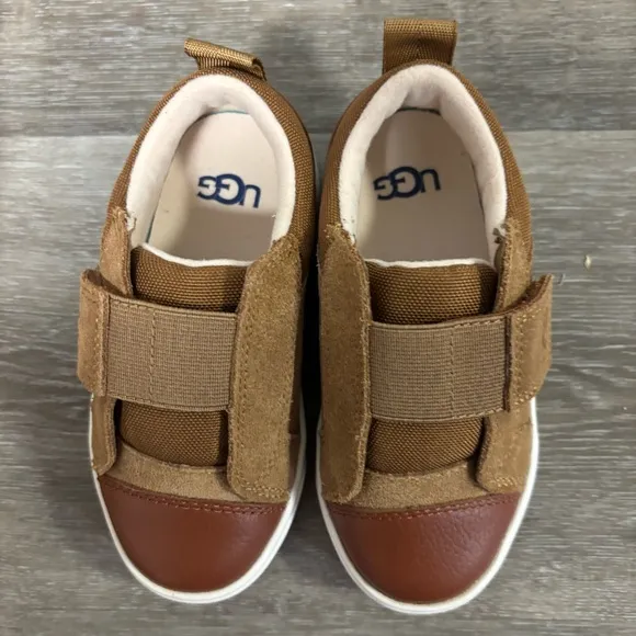 UGG | Rennon Low Sneakers In Chestnut Size 8 Toddler New In Box