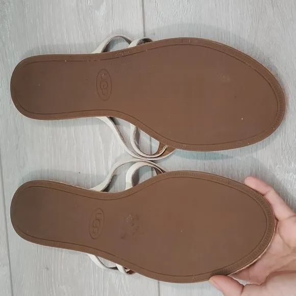 UGG Womens Comfort Sandals Flats shoes sz 10