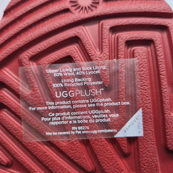 Ugg Youth Size 6 Classic II Gel Red Hearts Short Mid Boots Plush