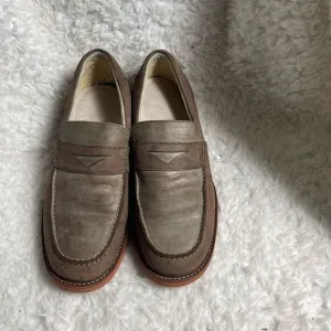 Ugg Australia Men Barren Nubuck Penny loafers slip on size 9.5