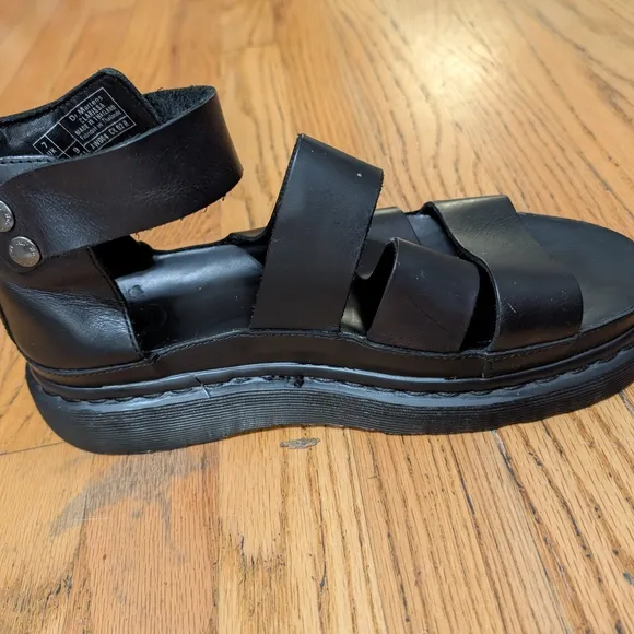 Unisex Doc Marten Black Leather Sandals