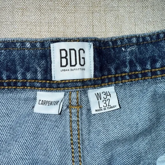 Urban Outfitters | BDG Blue Light Wash Carpenter Jeans | W34 L32