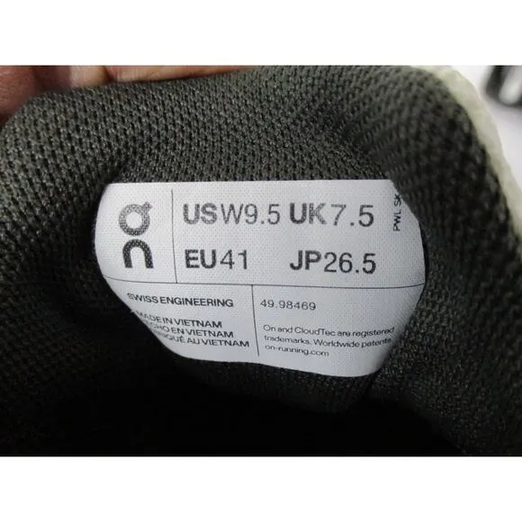 USED On Women's Cloudaway Sneakers, Ice/Moss/White-Size 9.5
