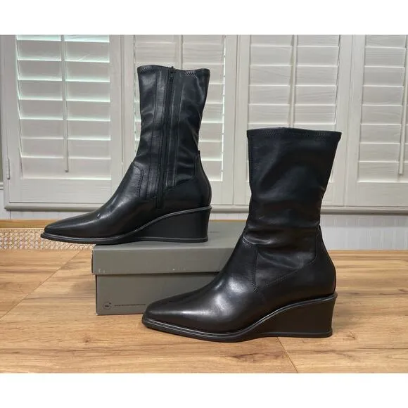 Vagabond Aino Black Boots Size 8 US 38 EU NIB Contemporary Stretch Ankle Boots