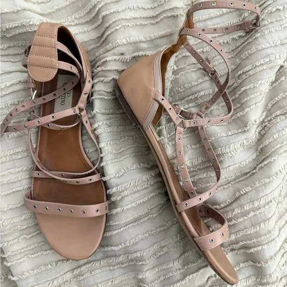 Valentino Garavani Pink Sandals with Ankle Strap and Metallic Studs