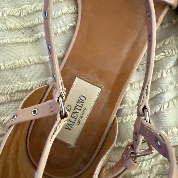 Valentino Garavani Pink Sandals with Ankle Strap and Metallic Studs