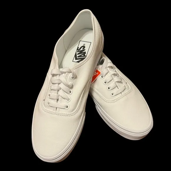 VANS Authentic True White Sneakers NEW