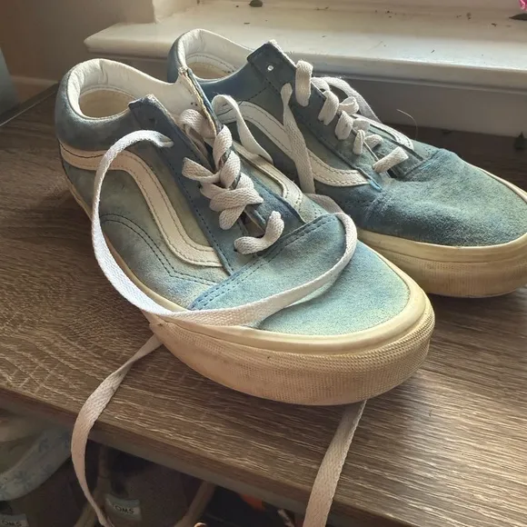Vans Blue and White Sneakers Classic Skate Style